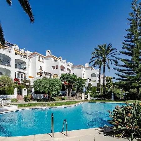 Cb- Cozy Refurbished Apartment, Perfect Location Apartment Marbella