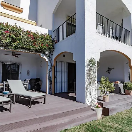 Cb- Cozy Refurbished Apartment, Perfect Location Apartment Marbella