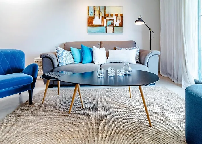 아파트 Cb- Cozy Refurbished Apartment, Perfect Location