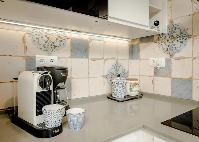 Cb- Cozy Refurbished Apartment, Perfect Location Appartement