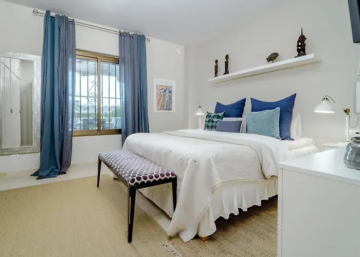 아파트 Cb- Cozy Refurbished Apartment, Perfect Location 마르베야