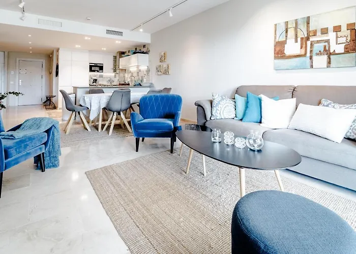 Cb- Cozy Refurbished Apartment, Perfect Location